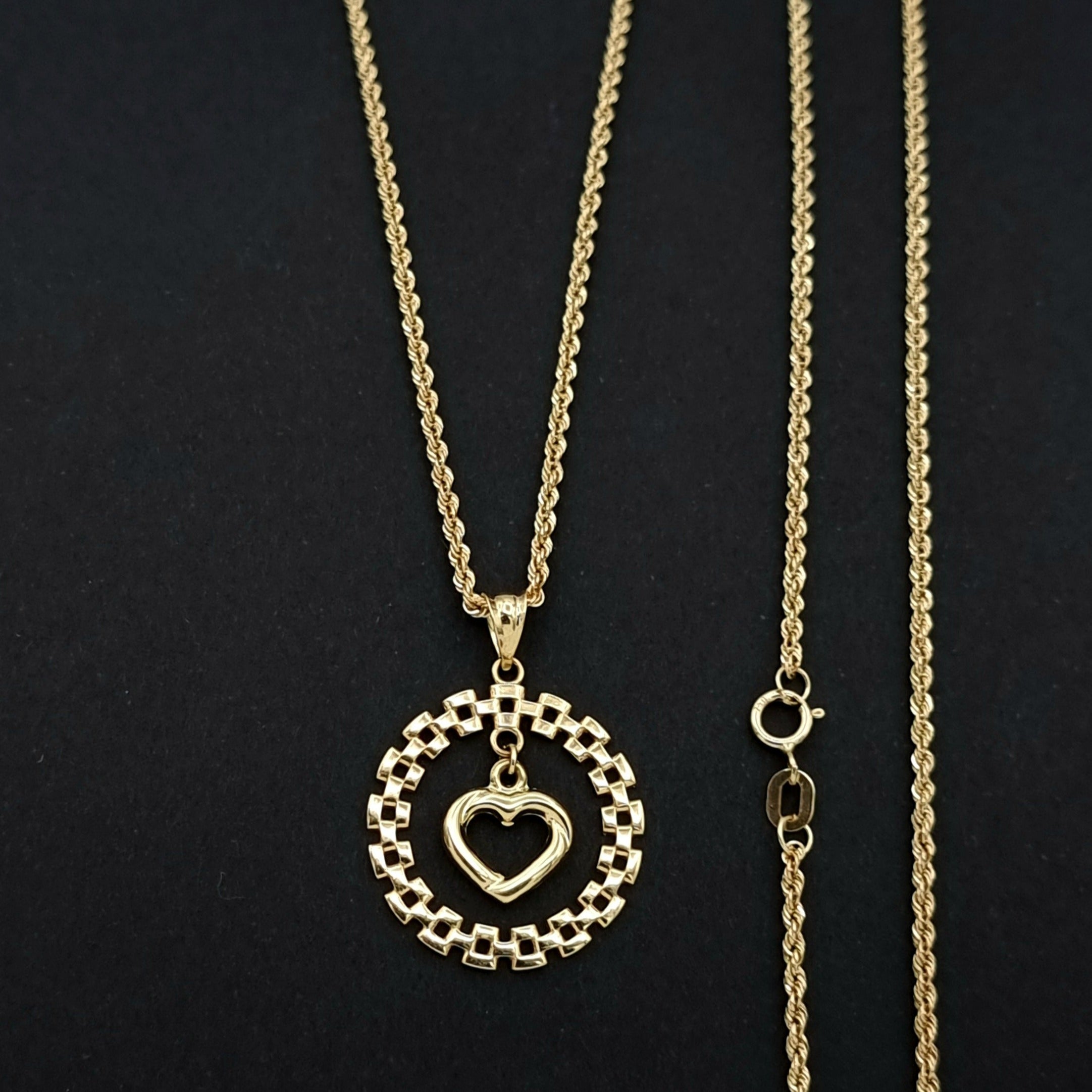 18K Pure Gold Round Heart Necklace