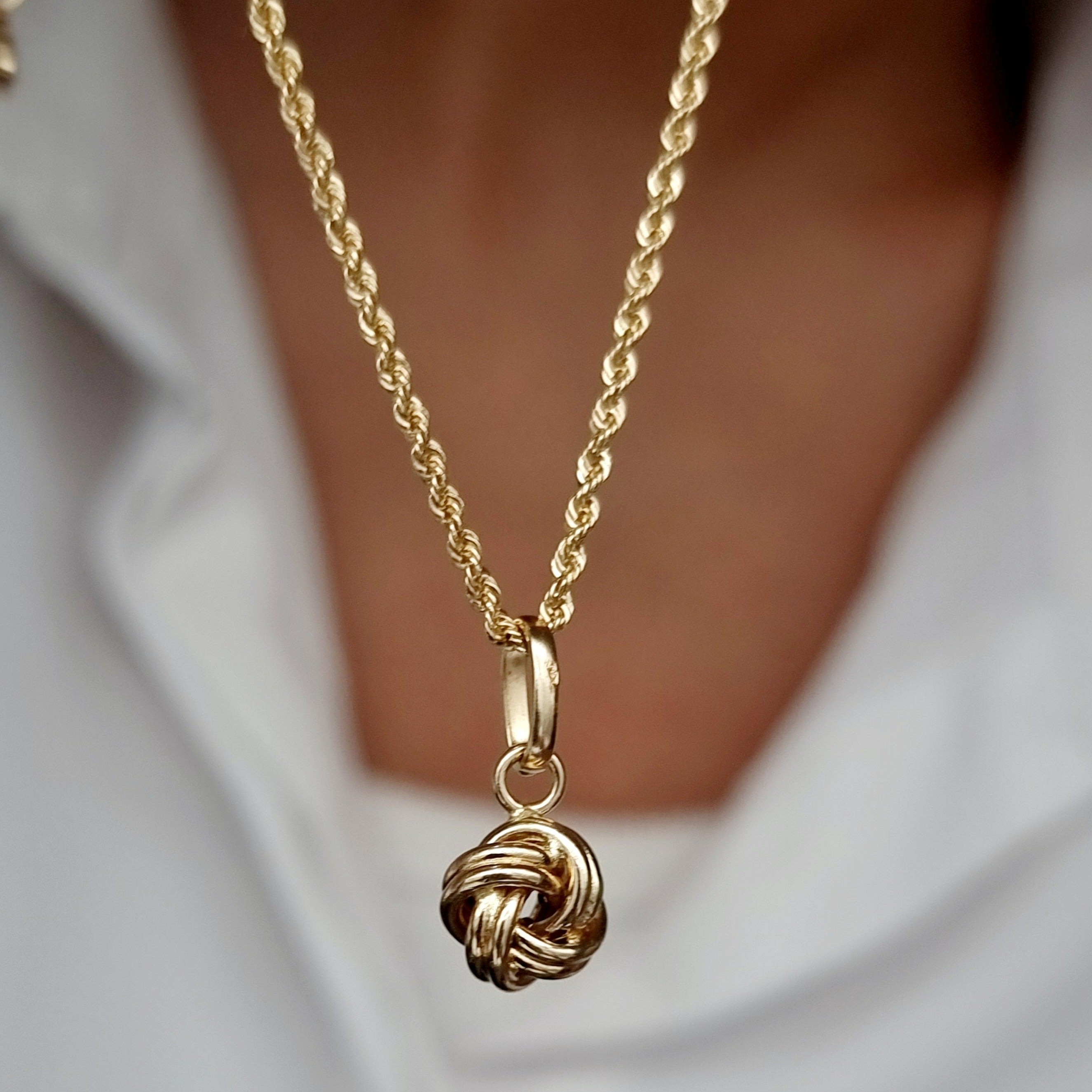 18K Pure Gold Twisted Ball Necklace