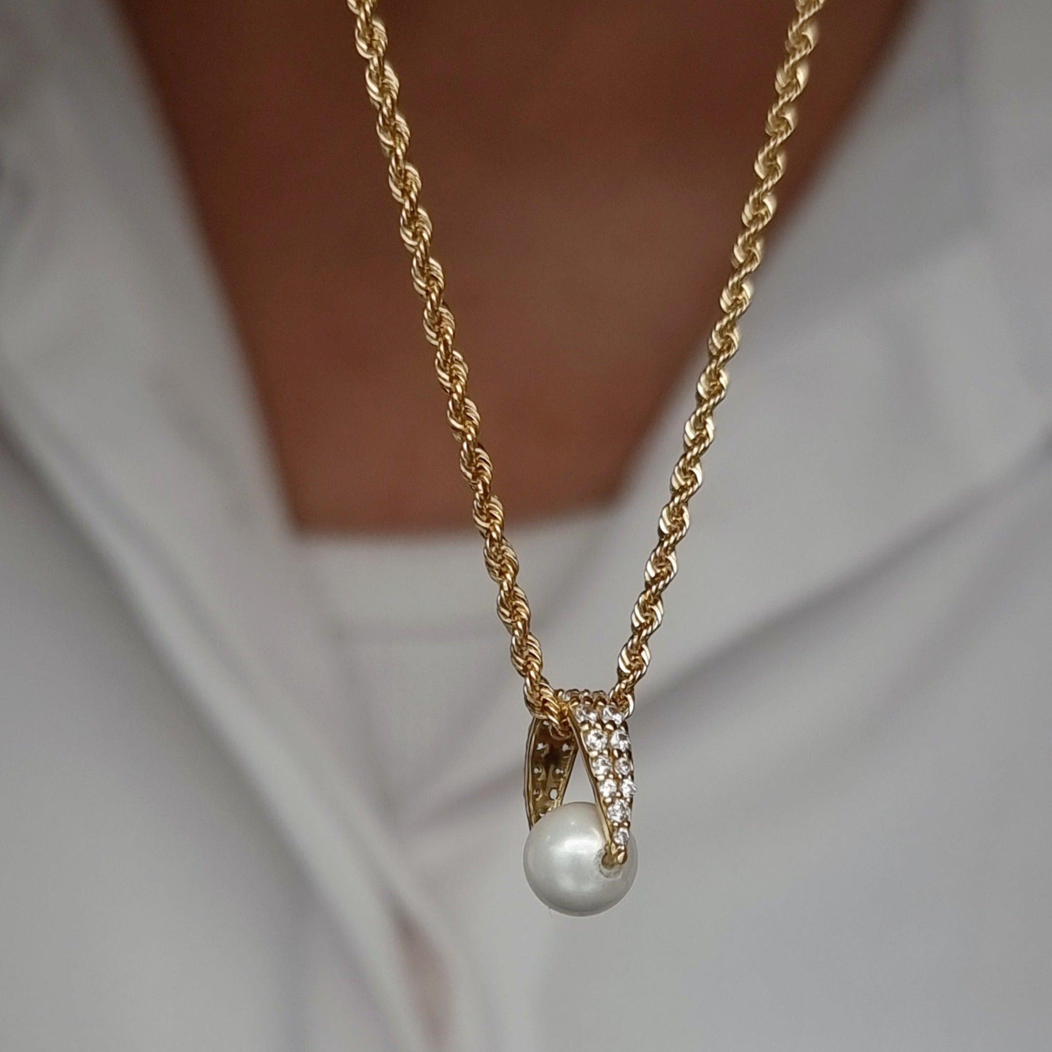 18K Pure Gold Pearl Stone Necklace