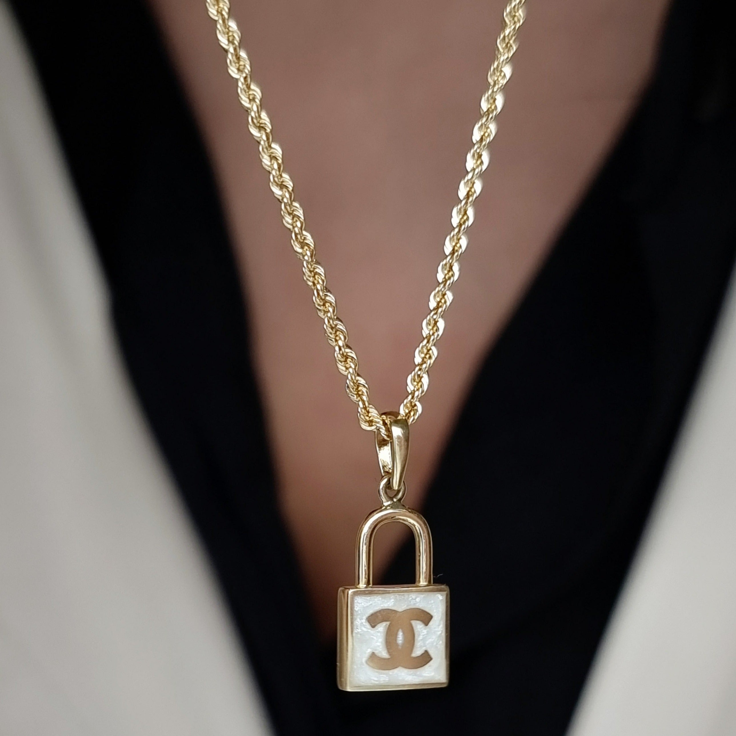 18K Pure Gold Lock C.H Necklace