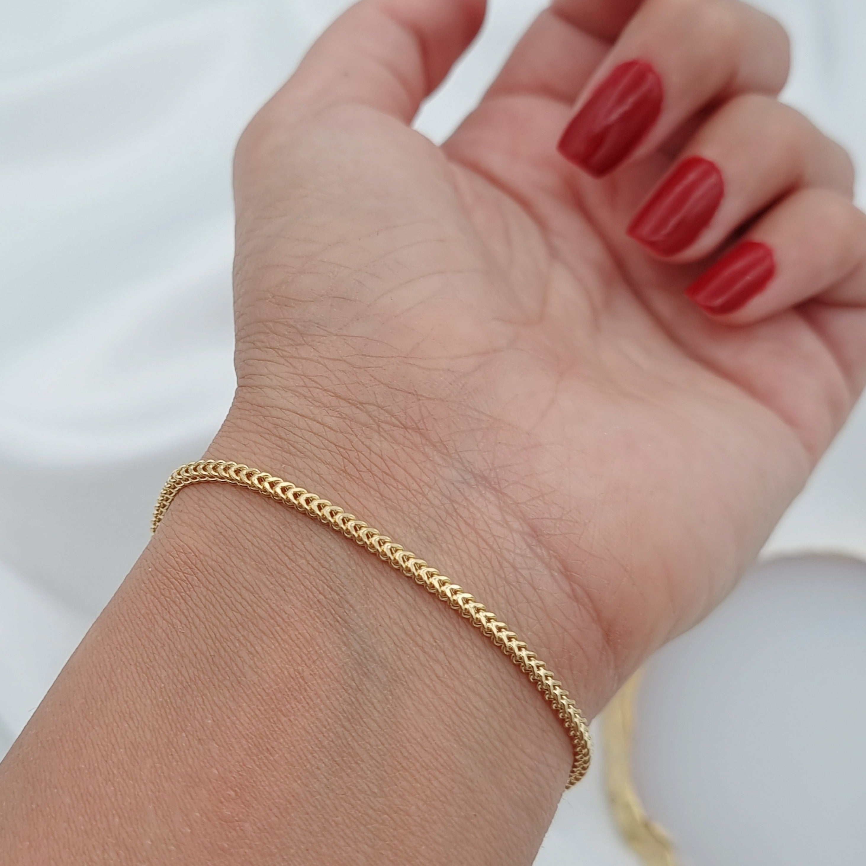 18K Pure Gold Arrow Bracelet