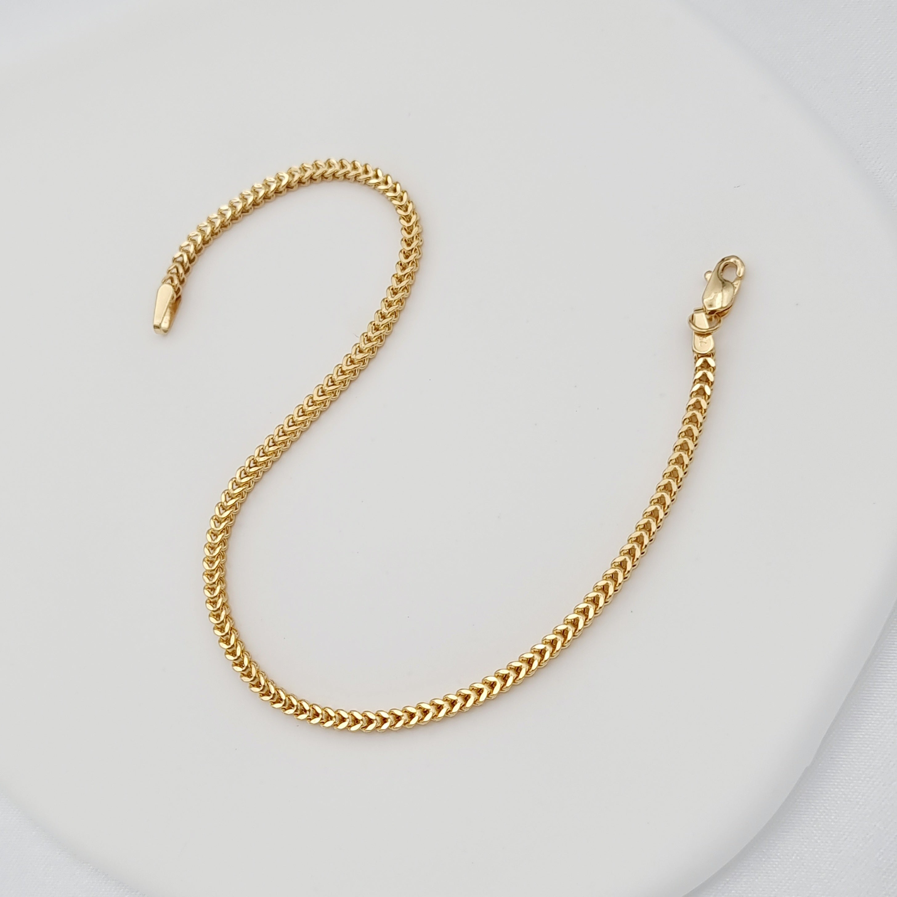 18K Pure Gold Arrow Bracelet