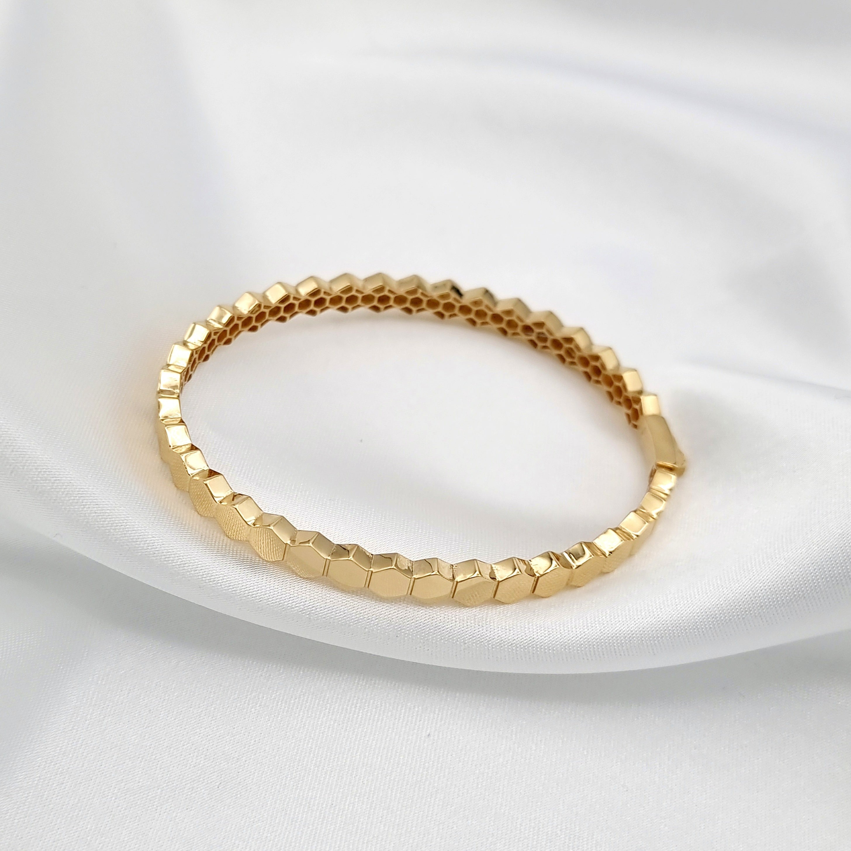 Pure Gold Edge 18K Pure Gold Elegant Bangle
