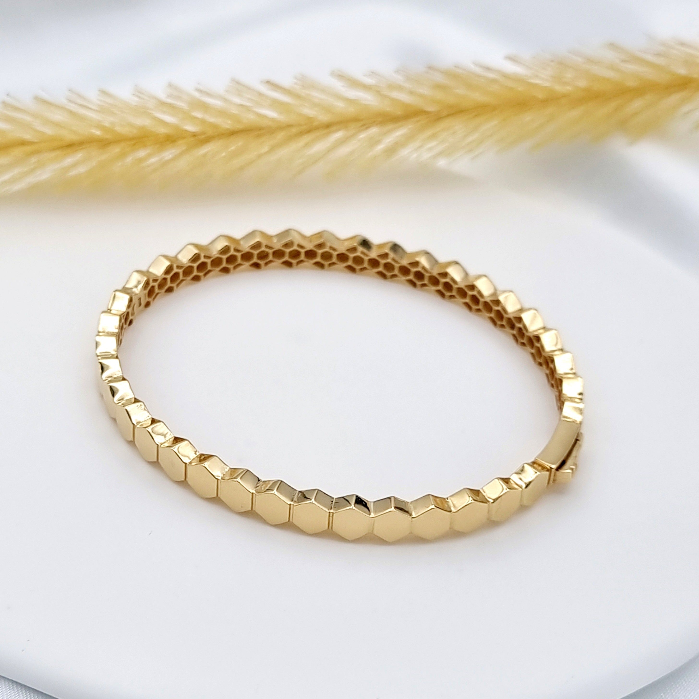 Pure Gold Edge 18K Pure Gold Elegant Bangle