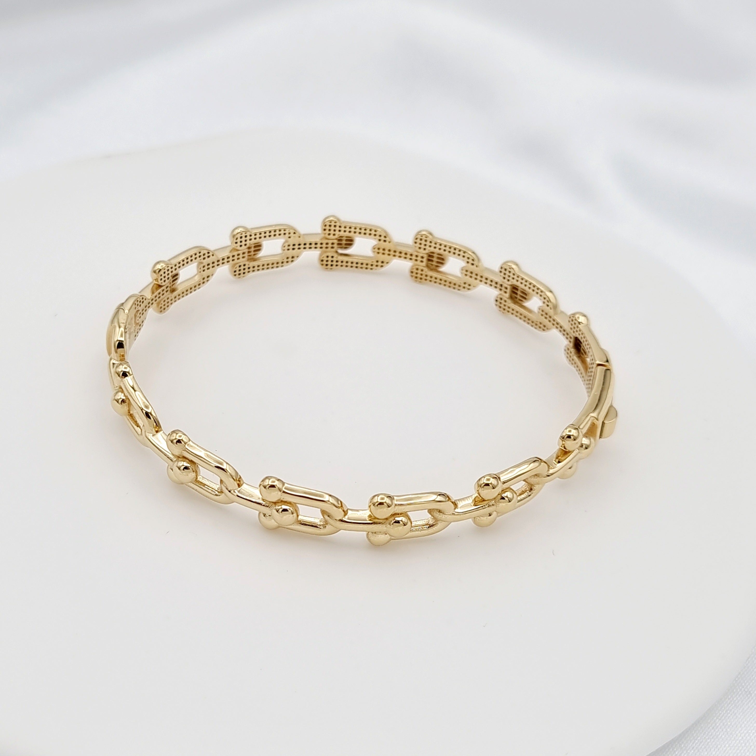 18K Pure Gold U-Link Bangle