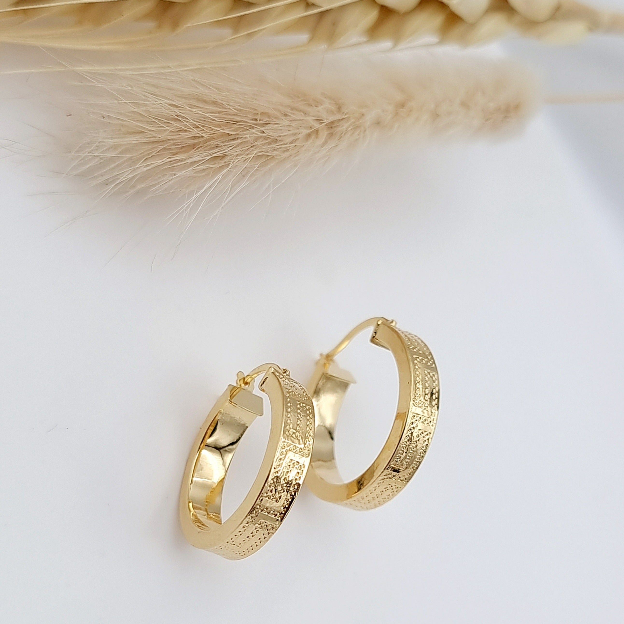 18K Pure Gold Thick Round Earring Set