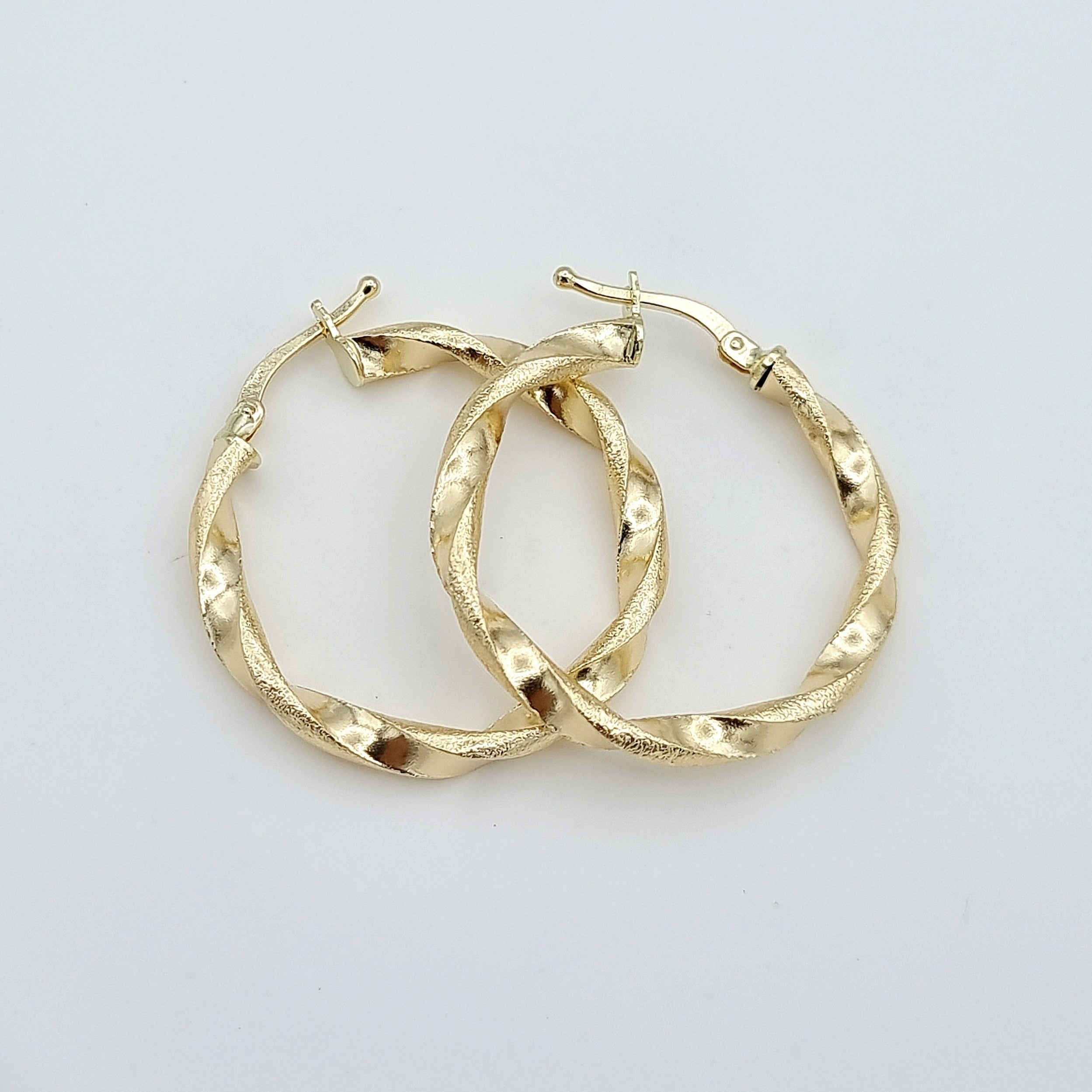 18K Pure Gold Twisted Round Earring Set