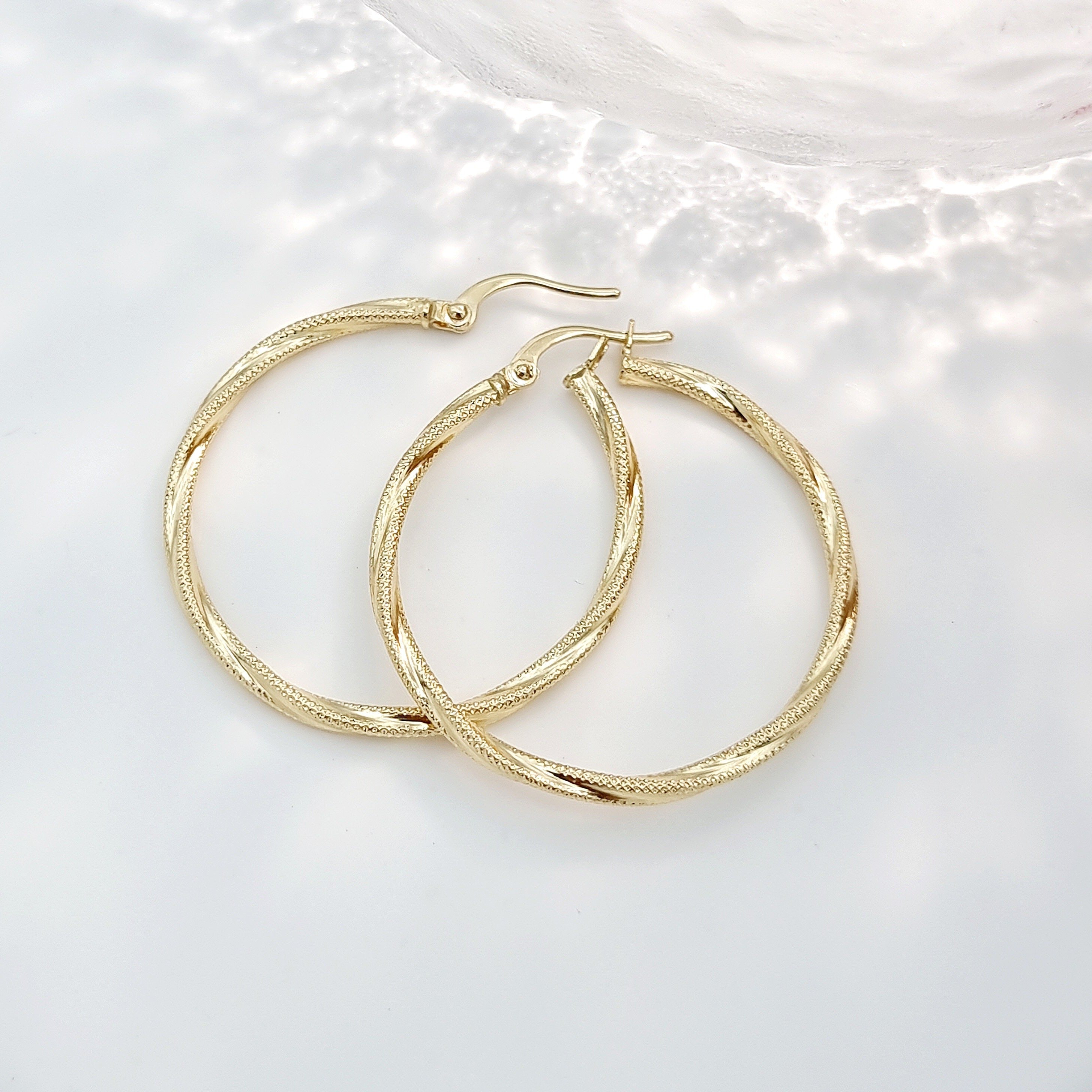 18K Pure Gold Twisted Round Earring Set