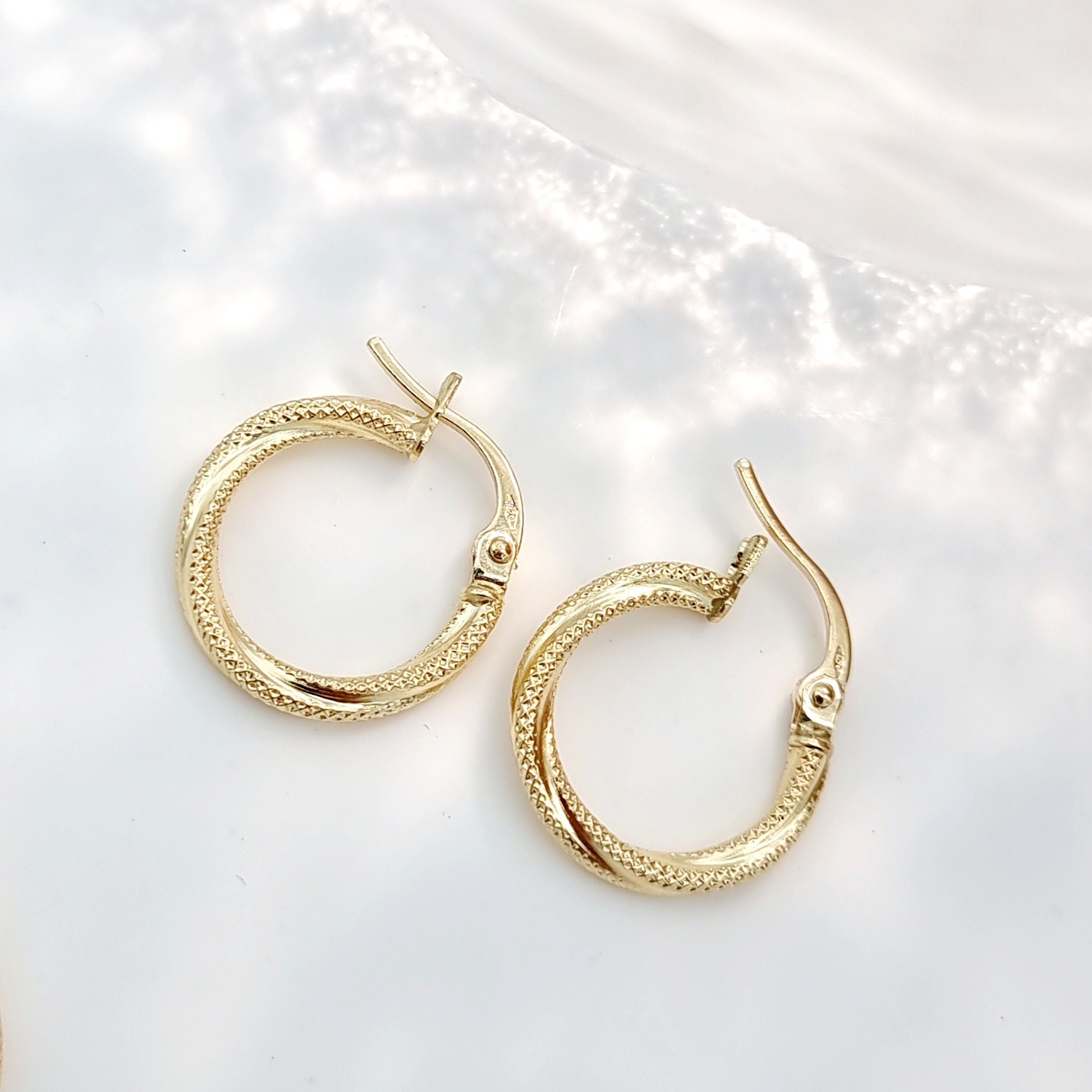 18K Pure Gold Twisted Round Earring Set