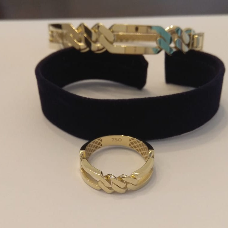 18K Pure Gold Elegant Design Bangle & Ring