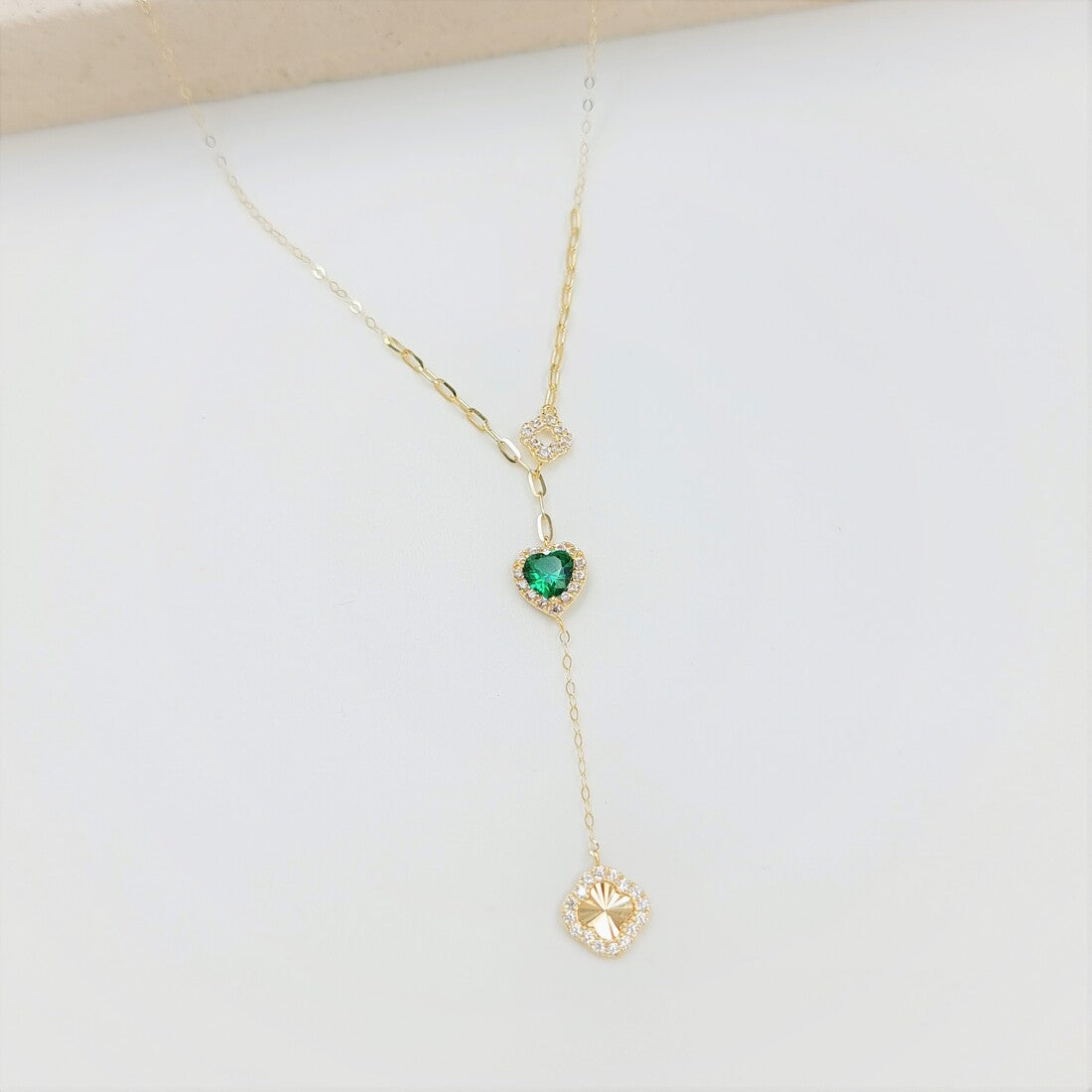 18K Pure Gold Green Heart Stone Casual Necklace