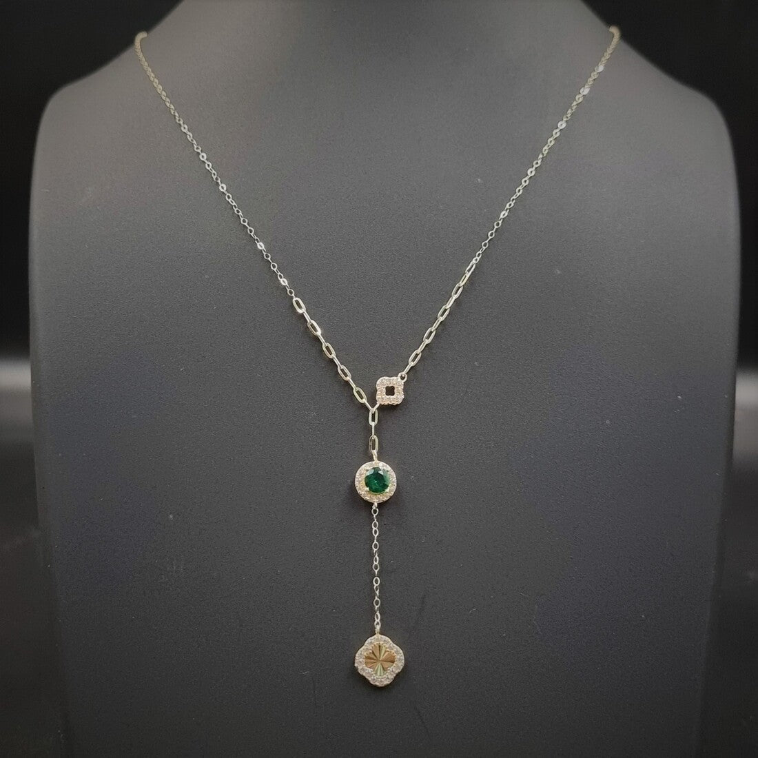 18K Pure Gold Green Circle Stone Necklace