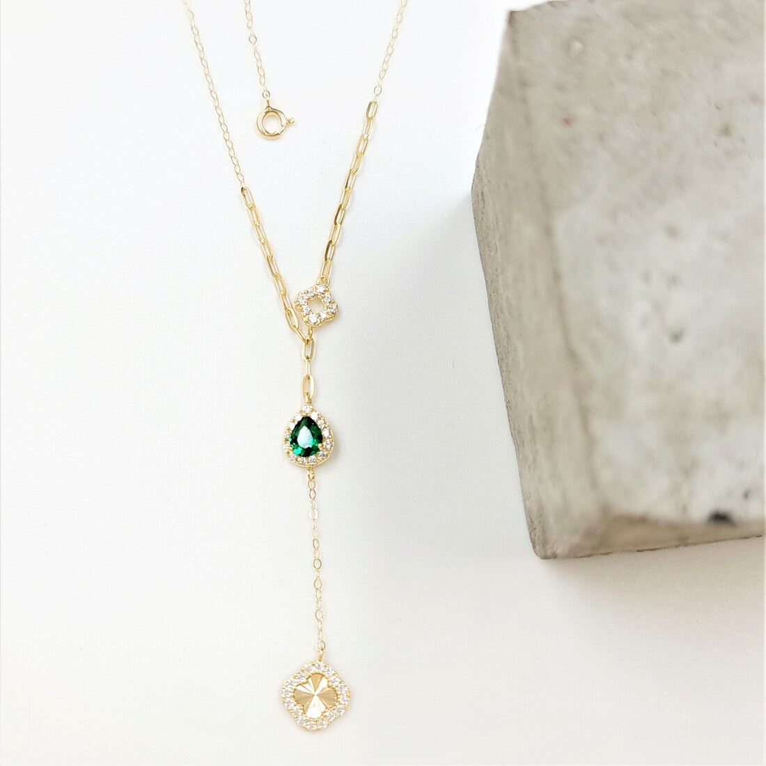 18K Pure Gold Green Teardrop Stone Necklace