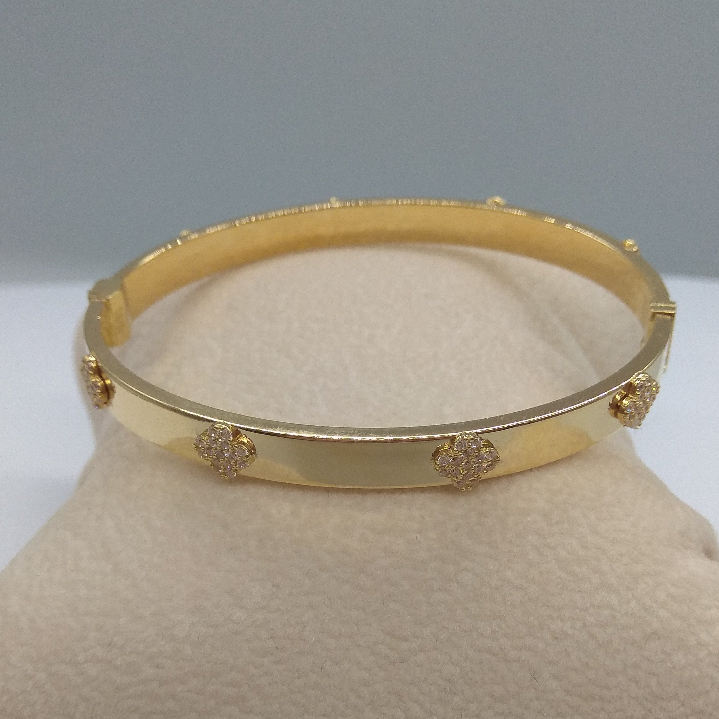 18K Pure Gold Elegant Bangle