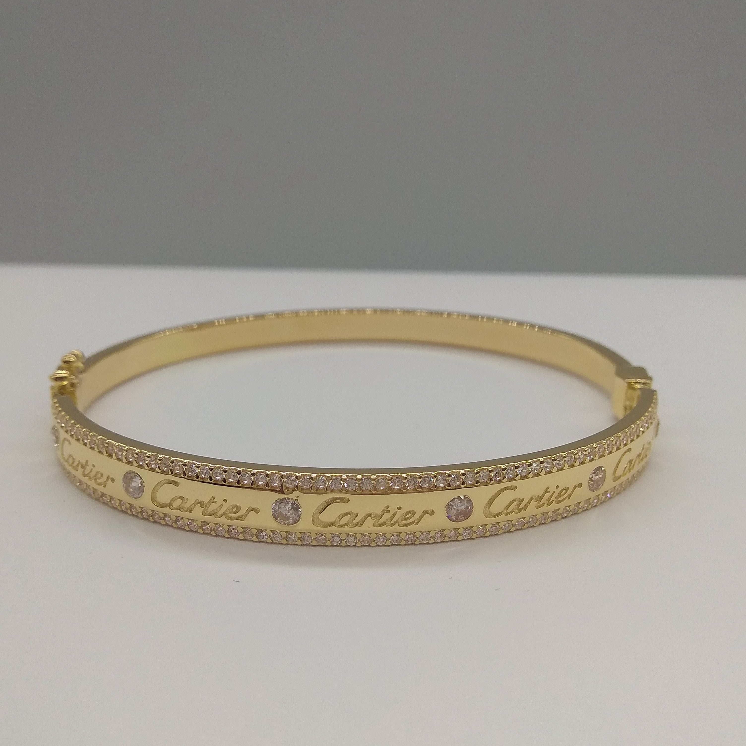 18K Pure Gold C.R Stone Bangle