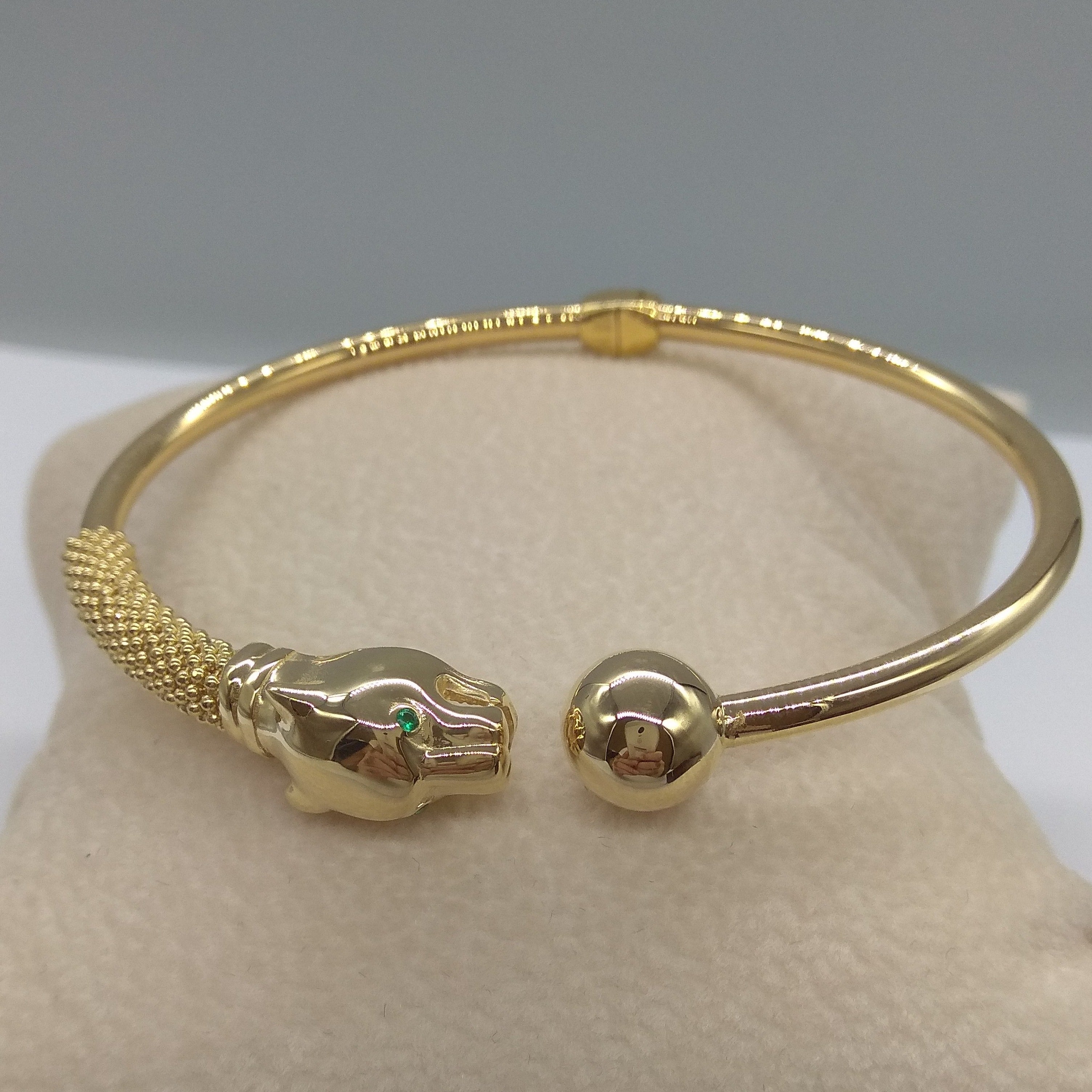 18K Pure Gold Panther Ball Bangle