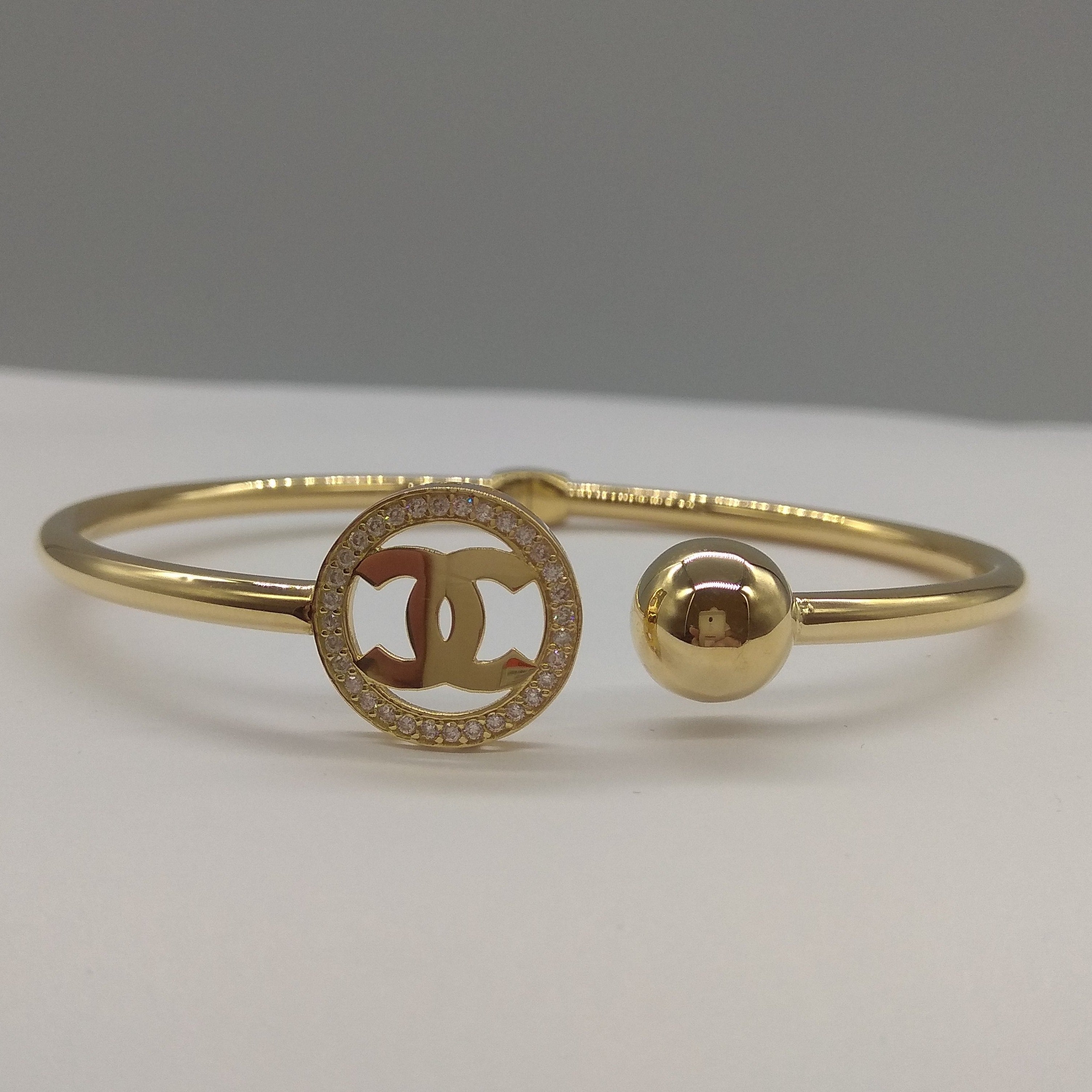 18K Pure Gold C.H Ball Bangle