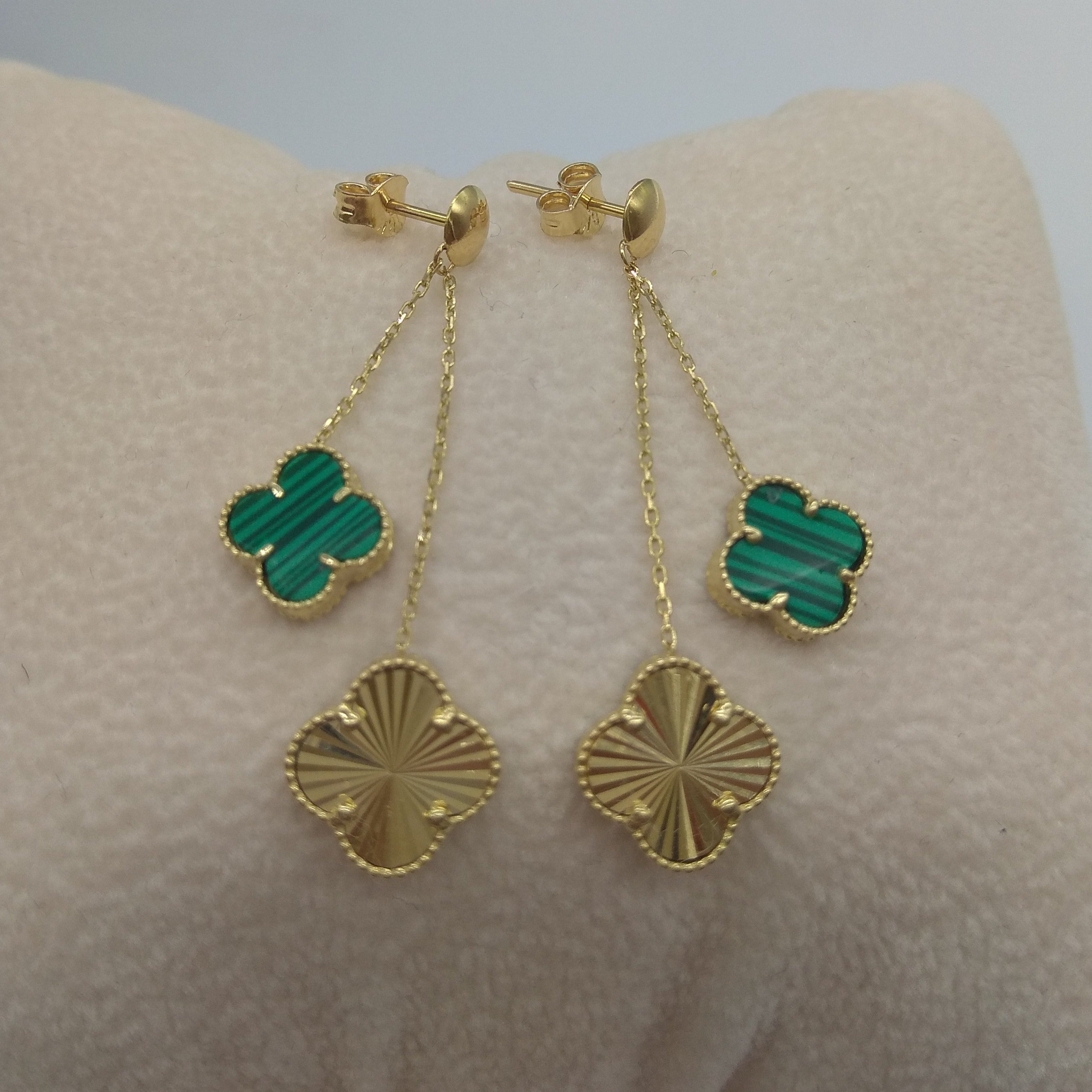 18K Pure Gold Dangling V.C Green Earring Set