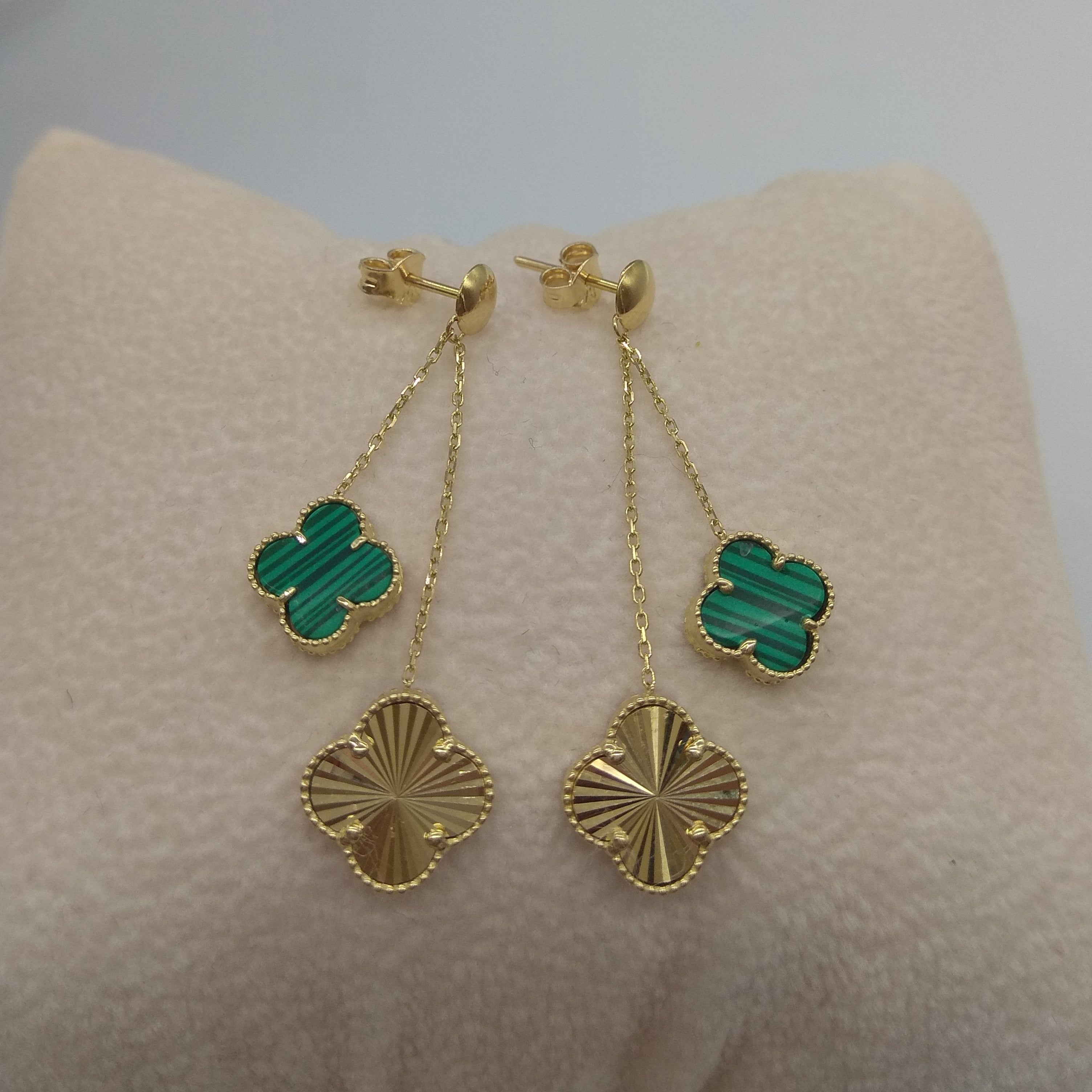 18K Pure Gold Dangling V.C Green Earring Set