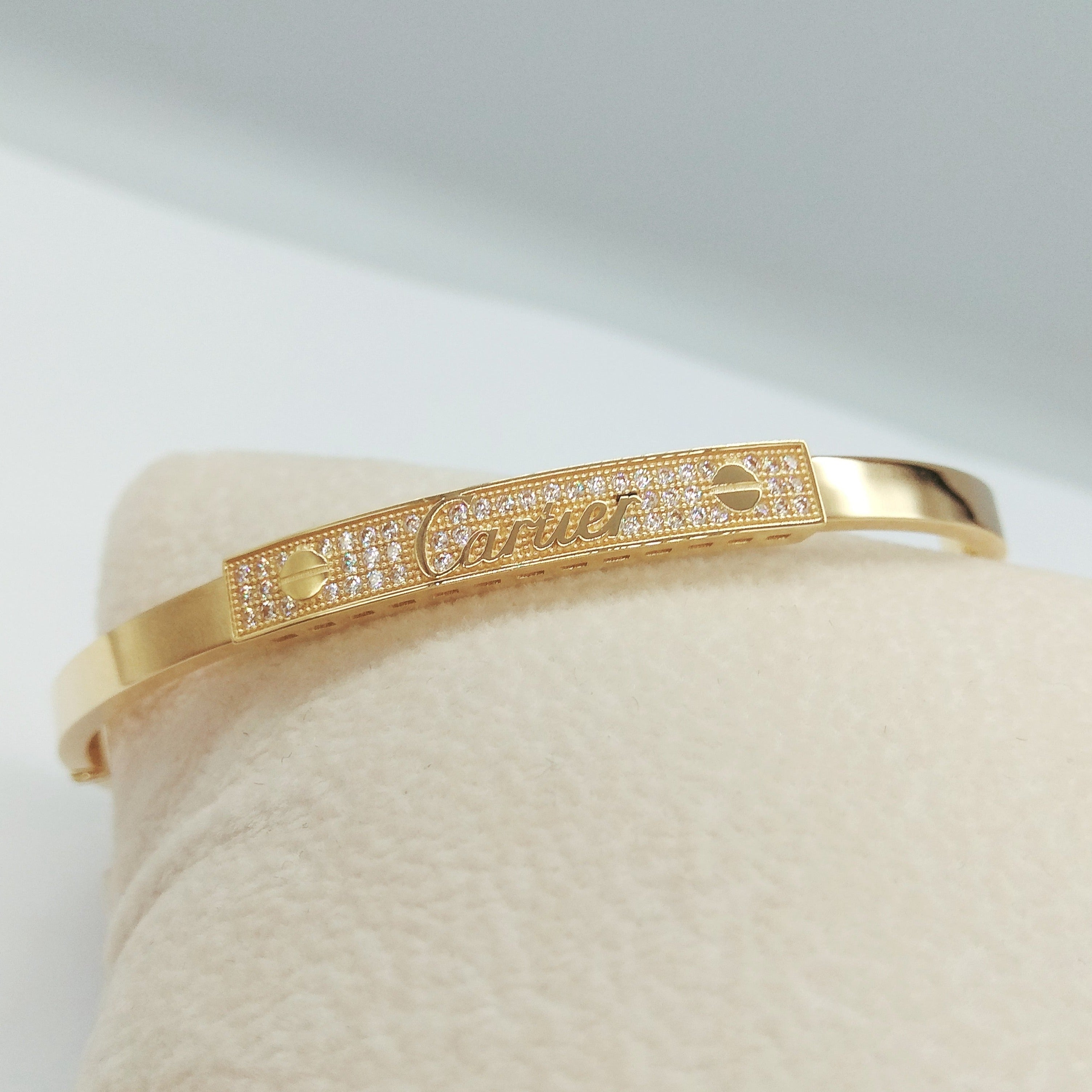 18K Pure Gold C.R Bangle