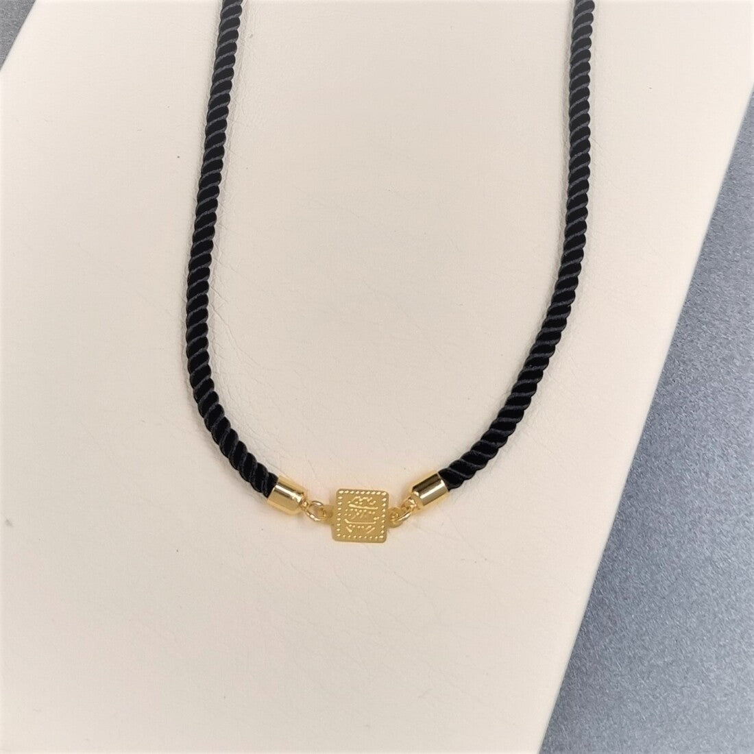 21K Pure Gold Black Thread Adjustable Square Necklace