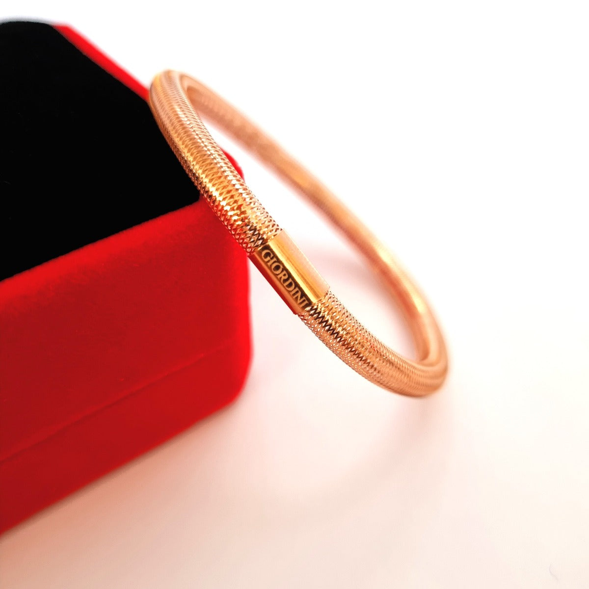 18K Pure Gold Giordini Elastic Design Bracelet