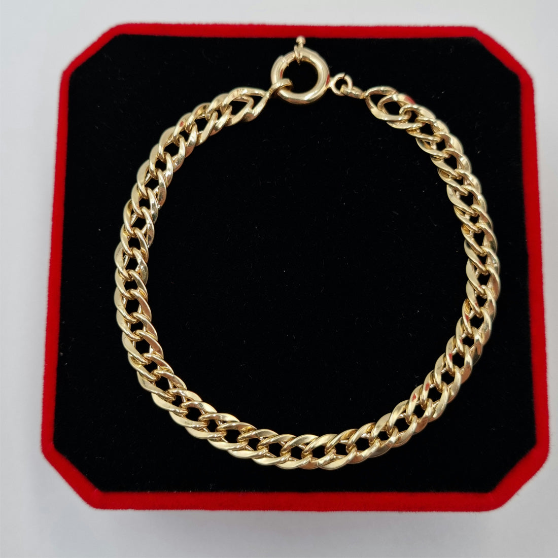18k Pure Gold Bracelet