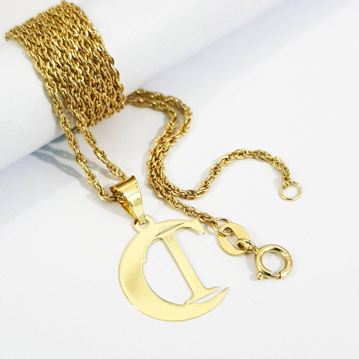 18K Pure Gold Halfmoon Letter T Design Necklace