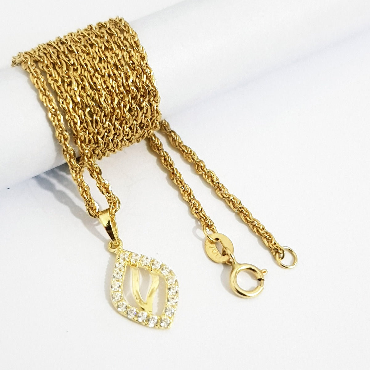 18K Pure Gold Elegant Design w/ Zircon stone Necklace