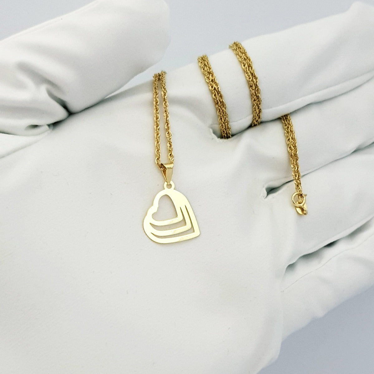18K Pure Gold Triple Heart Design Necklace