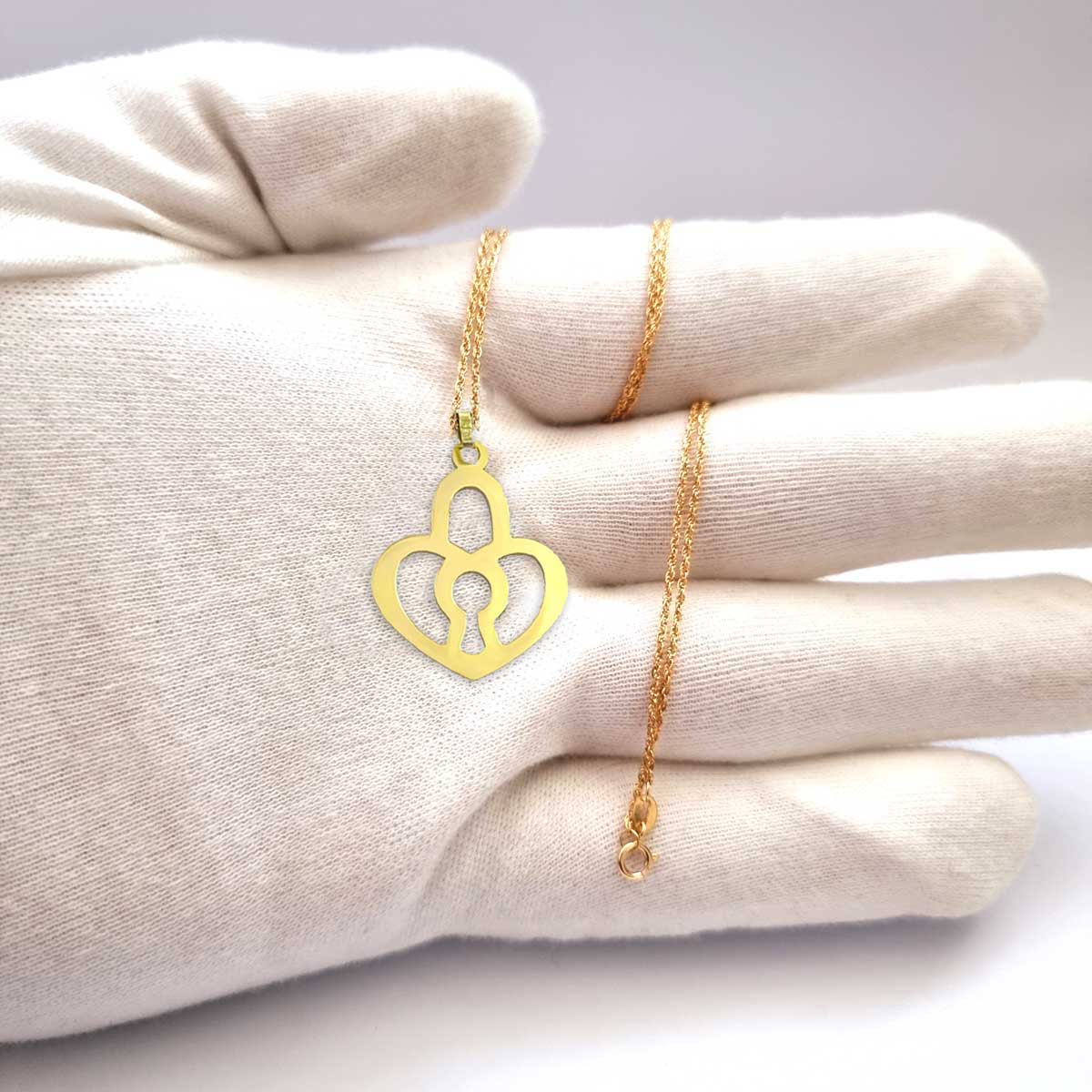 18K Pure Gold Heart Lock Design Pendant Necklace