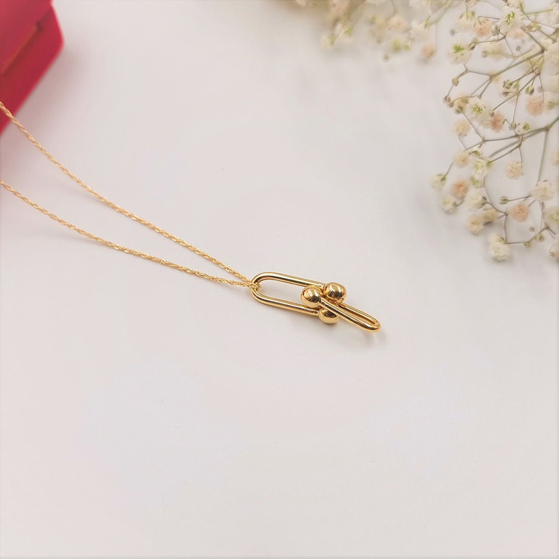 18K Pure Gold Elegant Pendant Necklace