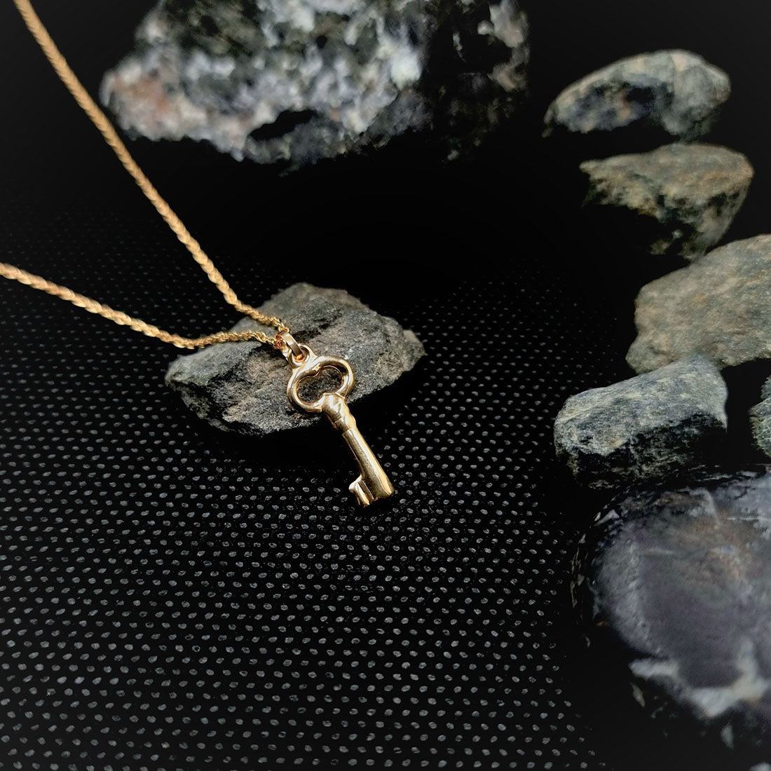 18K Pure Gold Key Necklace | 18K Gold Necklace for Women – Tala Gold ...