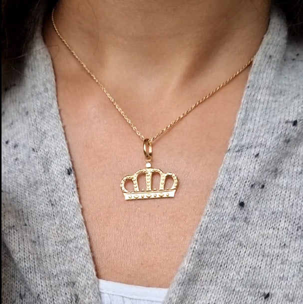 18K Pure Gold Crown Necklace