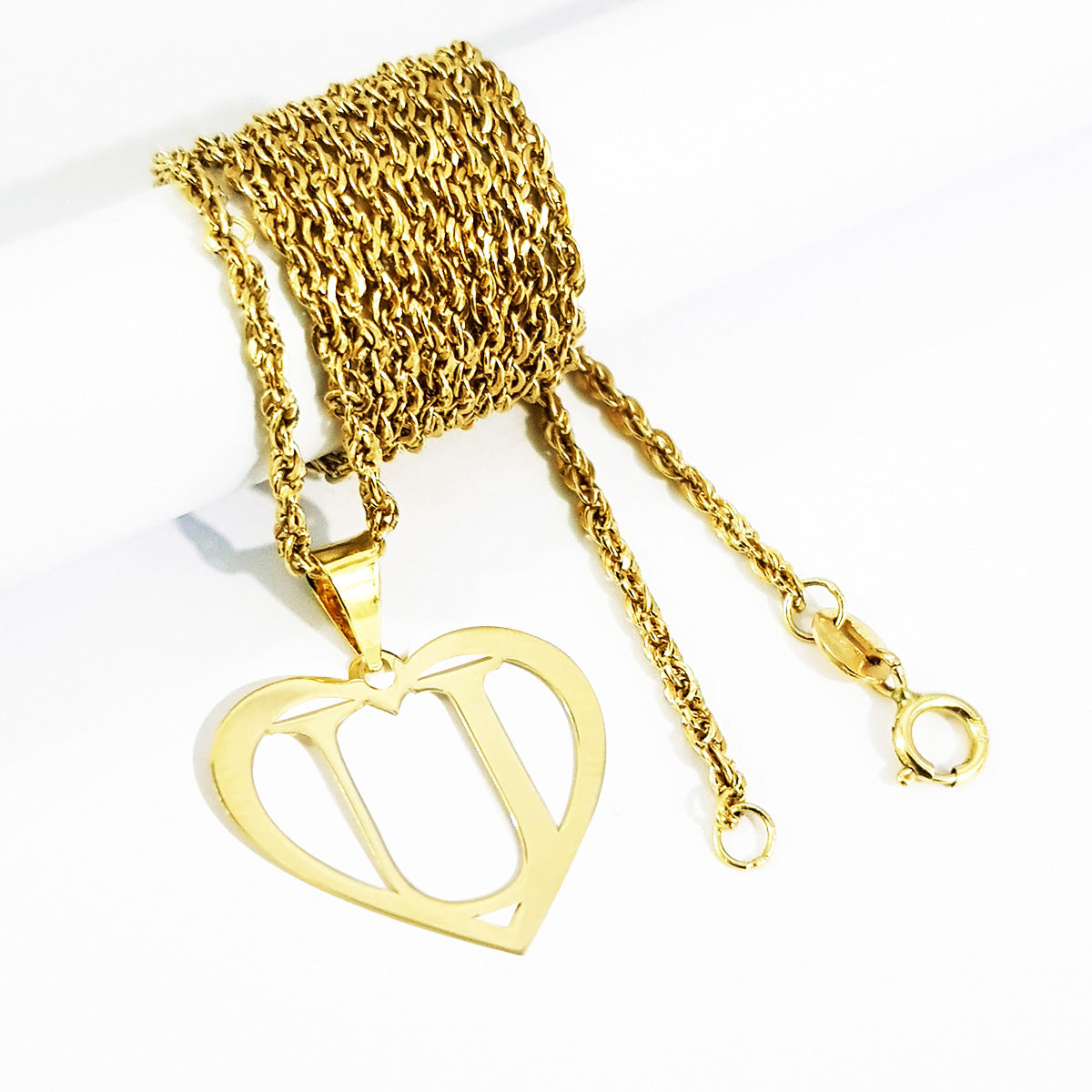 18K Pure Gold Heart Letter U Design Necklace