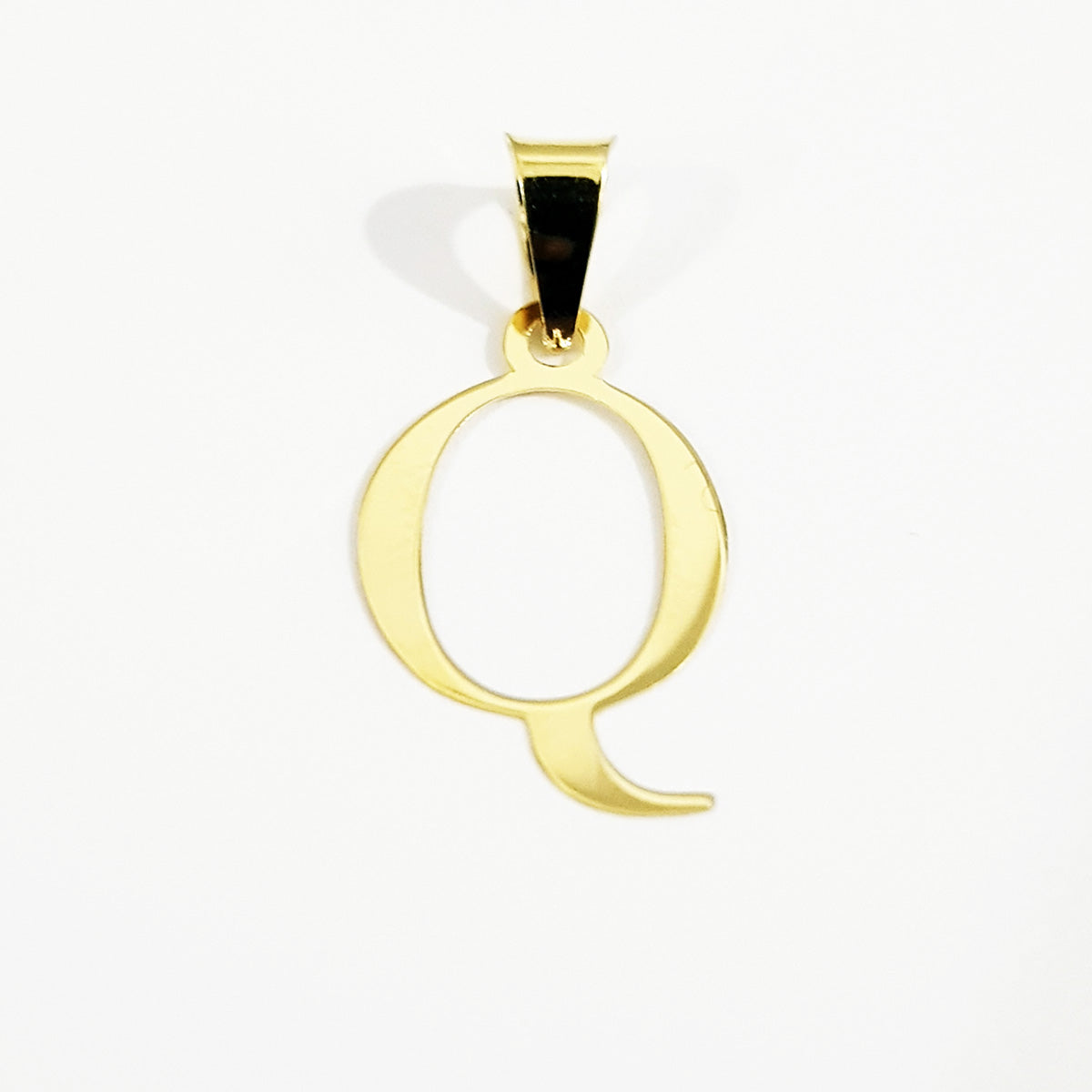 18K Pure Gold Letter Q Design Necklace