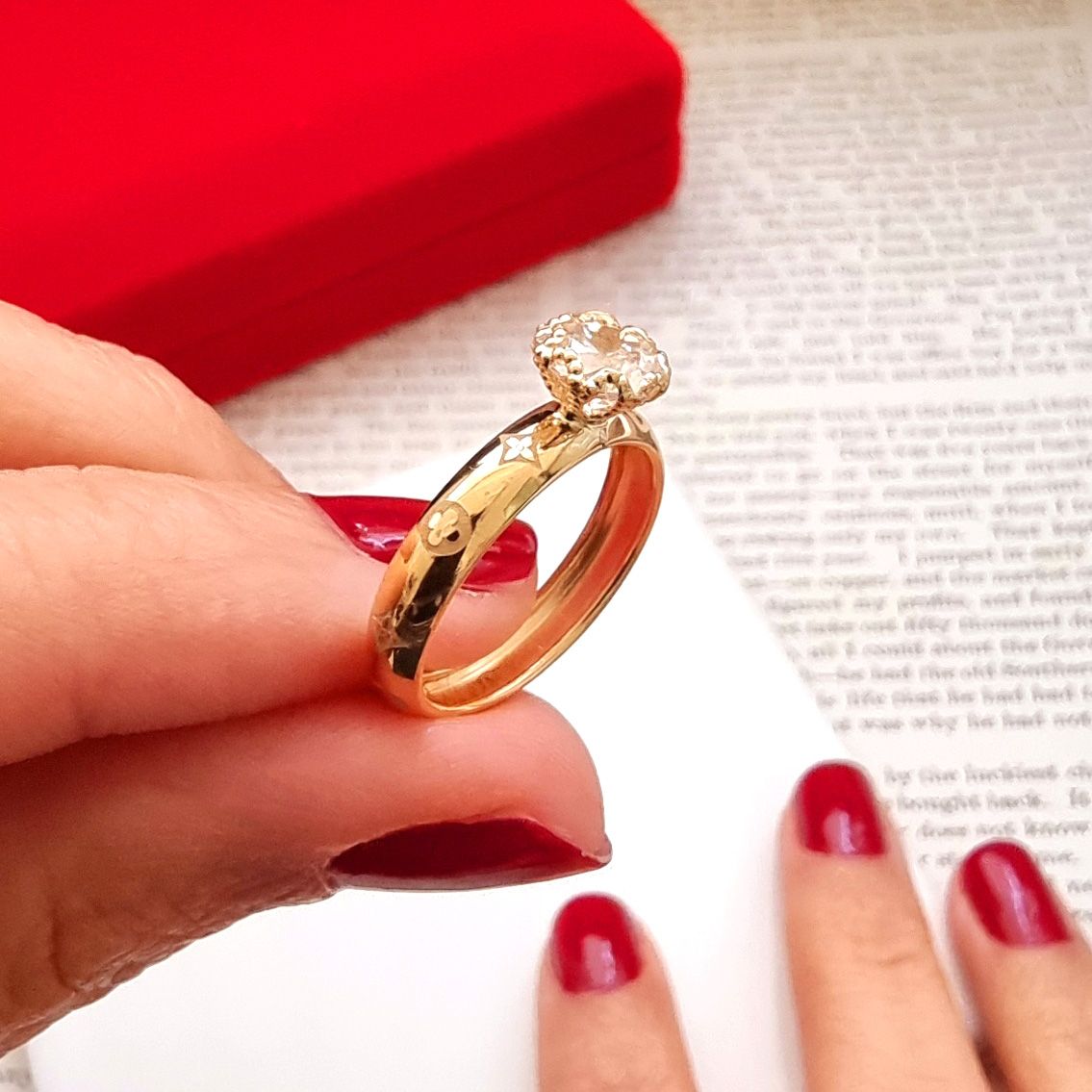18 Karat Gold Engagement Ring