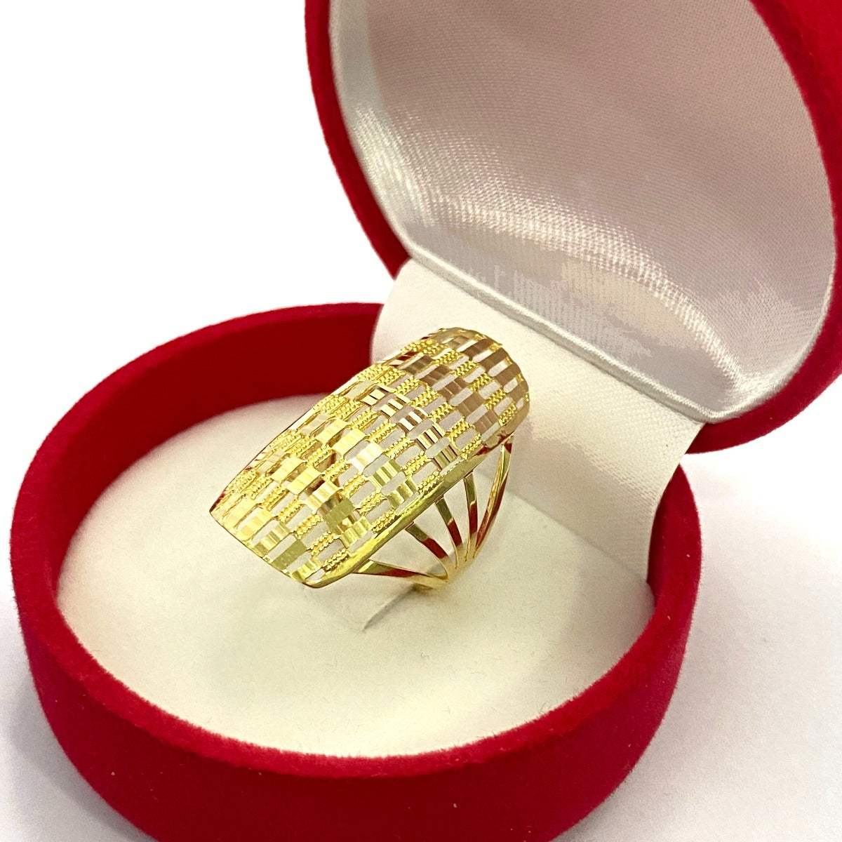 18K Pure Gold Elegant Design Ring