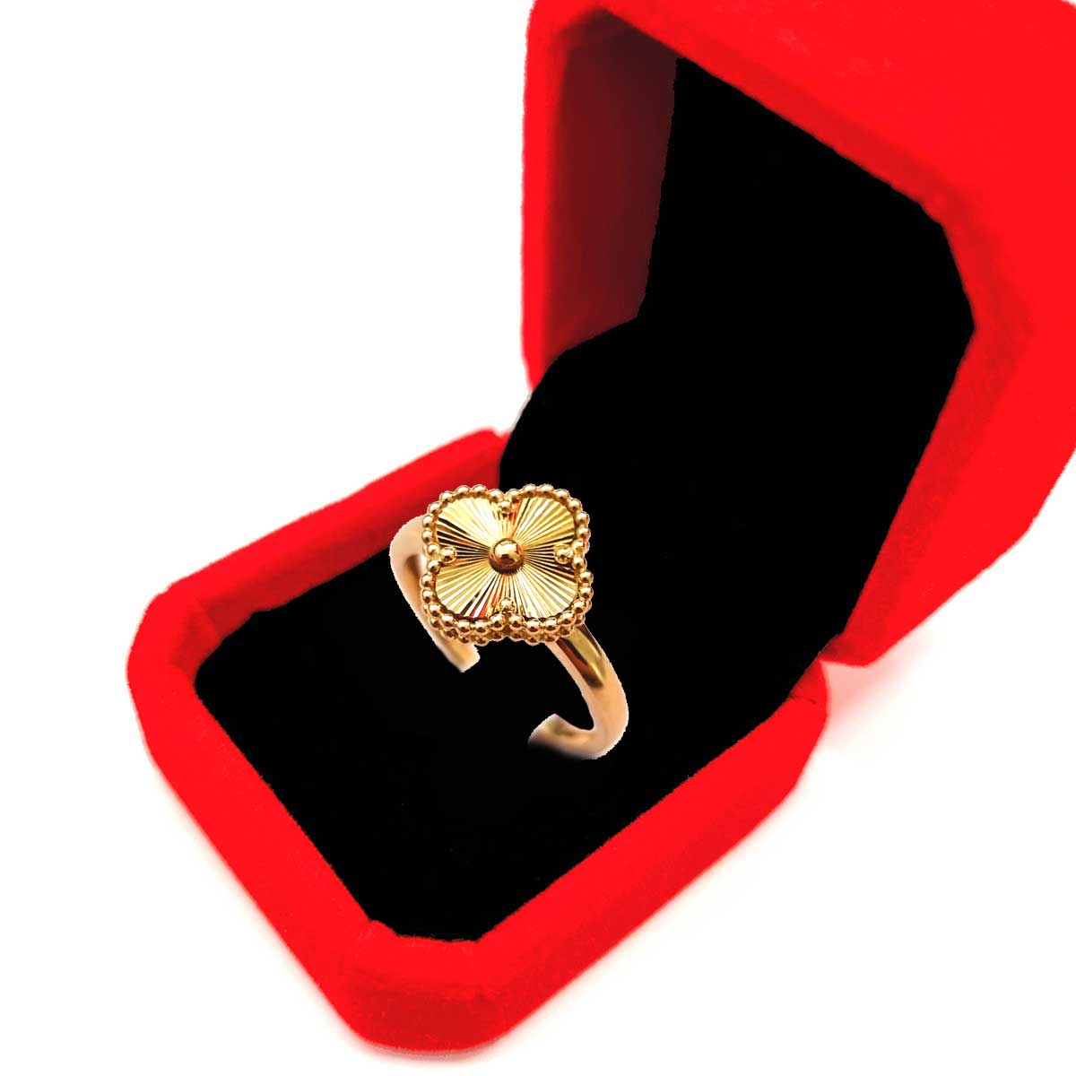 18K Pure Gold Elegant Ring