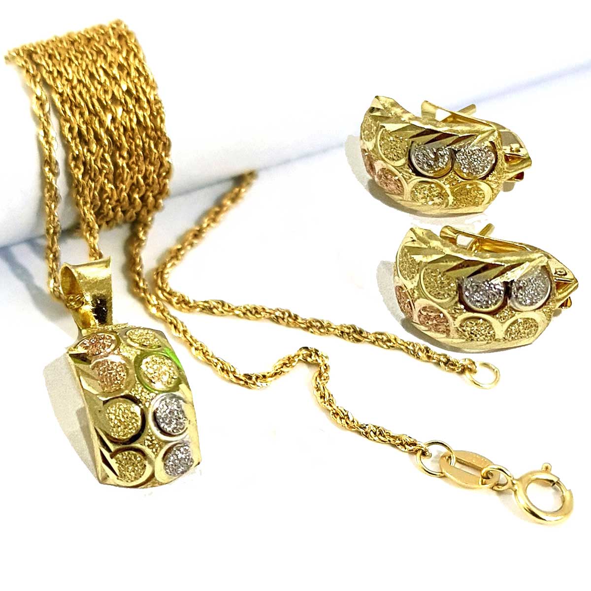 18K Gold Jewelry