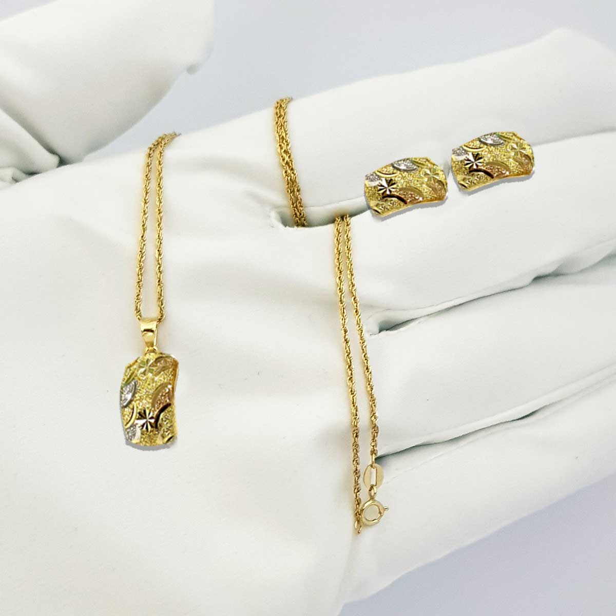 18K Gold Jewelry