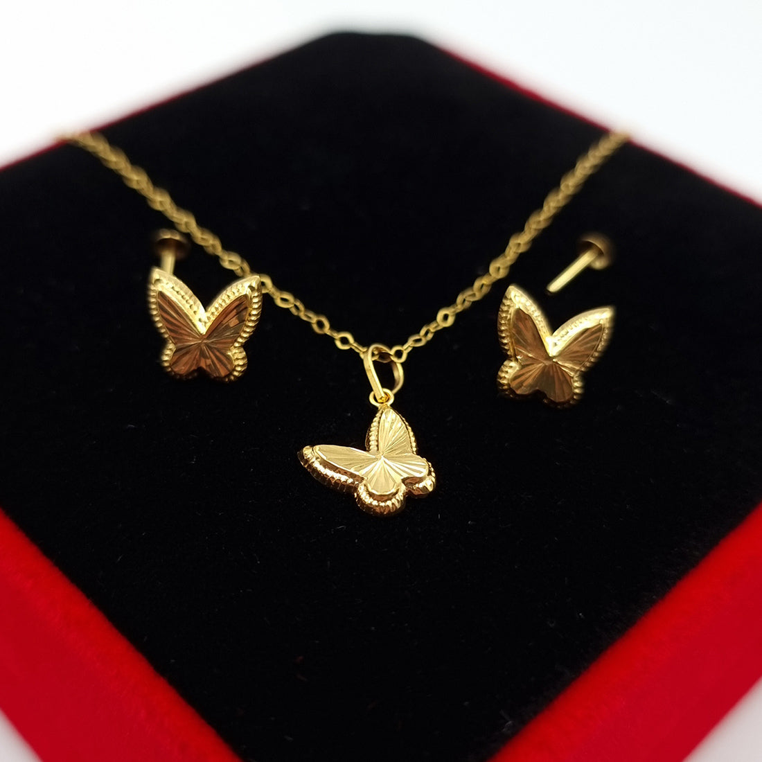 18K Gold Jewelry
