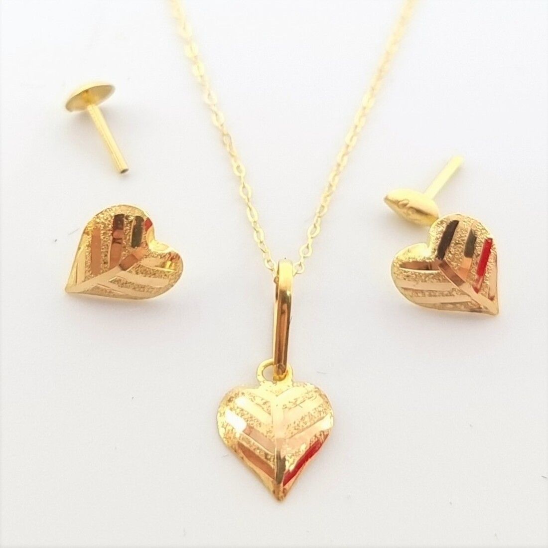 18K Gold Jewelry