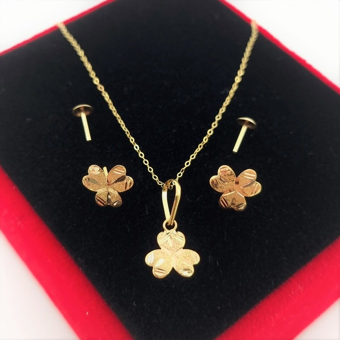18K Gold Jewelry