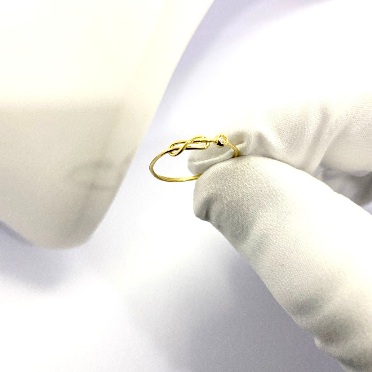 18K Pure Gold Infinity Design Ring